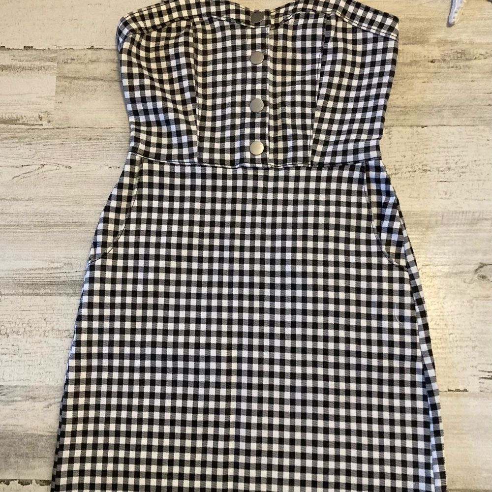 Black & White checked Dress - Picture 4 of 9